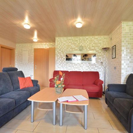 Comfy Holiday Home In Burg Reuland With Sauna Terrace Bbq Εξωτερικό φωτογραφία
