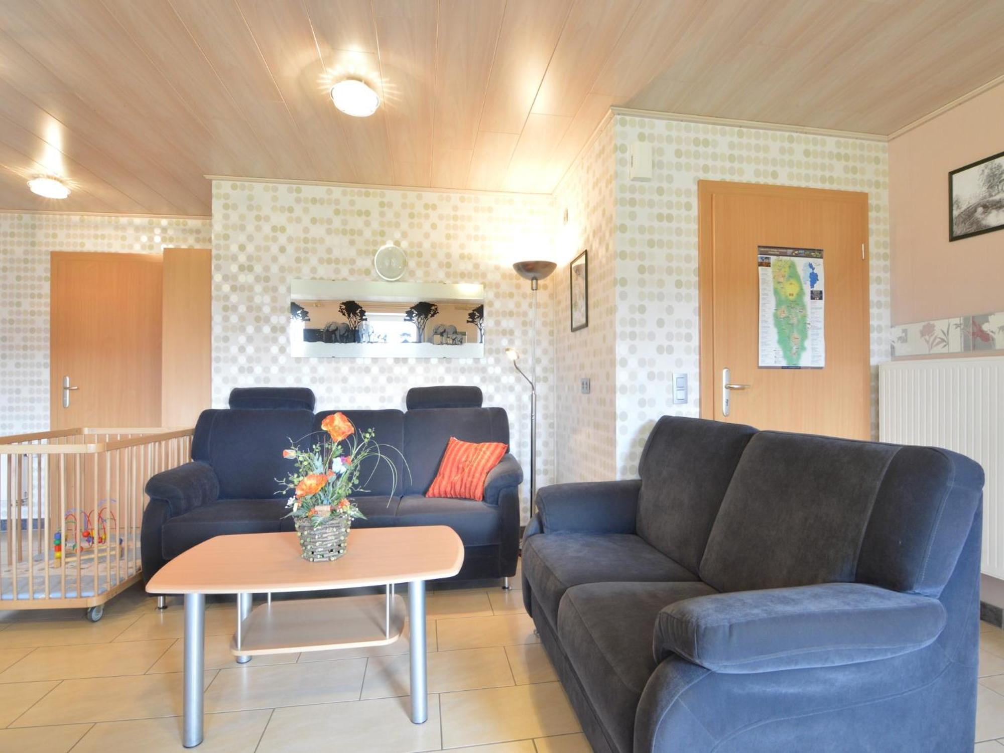 Comfy Holiday Home In Burg Reuland With Sauna Terrace Bbq Εξωτερικό φωτογραφία