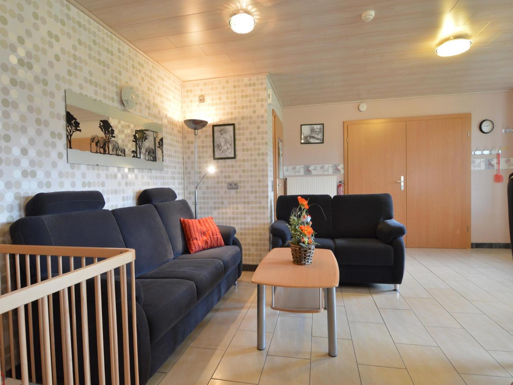 Comfy Holiday Home In Burg Reuland With Sauna Terrace Bbq Εξωτερικό φωτογραφία