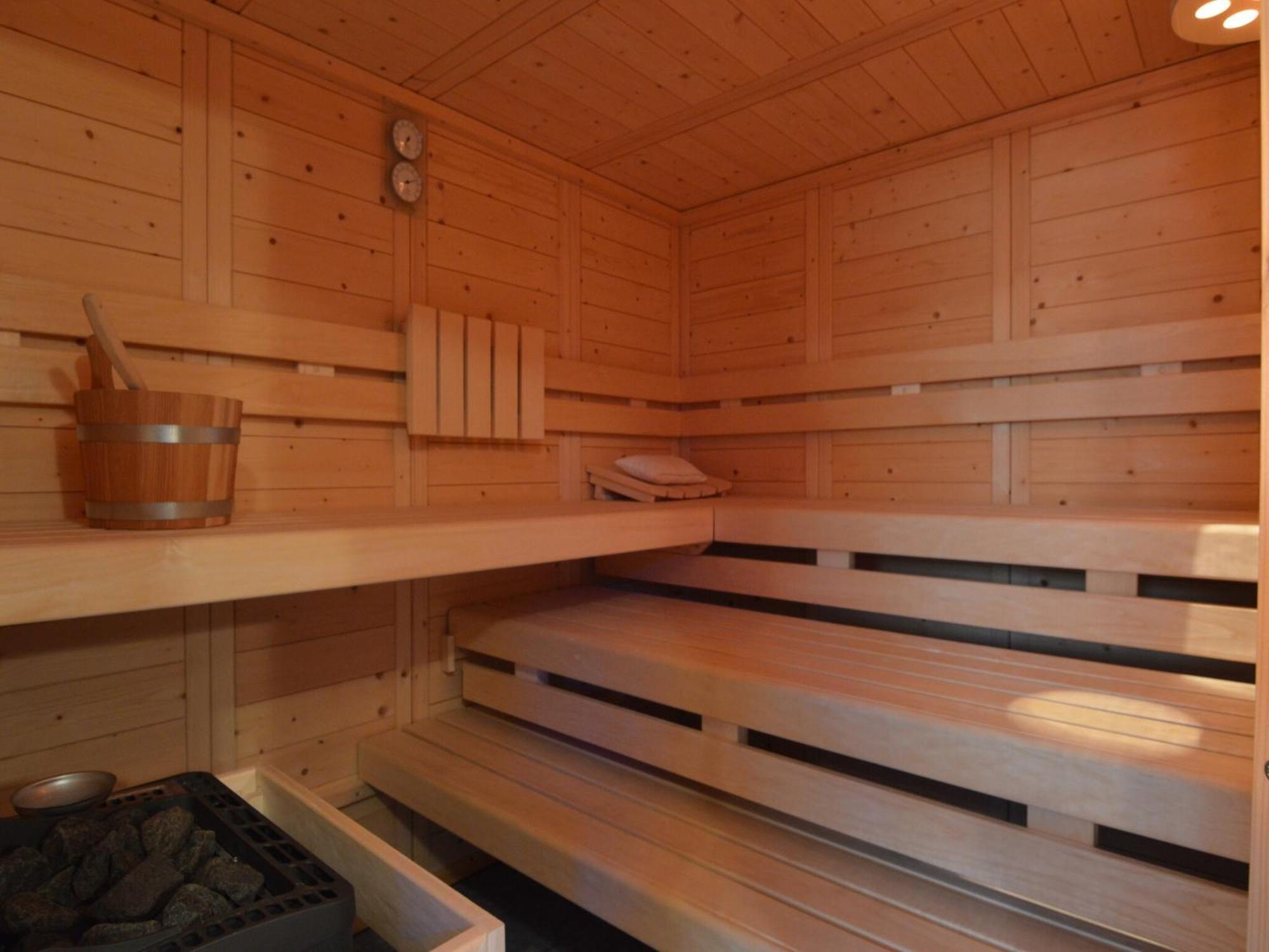 Comfy Holiday Home In Burg Reuland With Sauna Terrace Bbq Εξωτερικό φωτογραφία